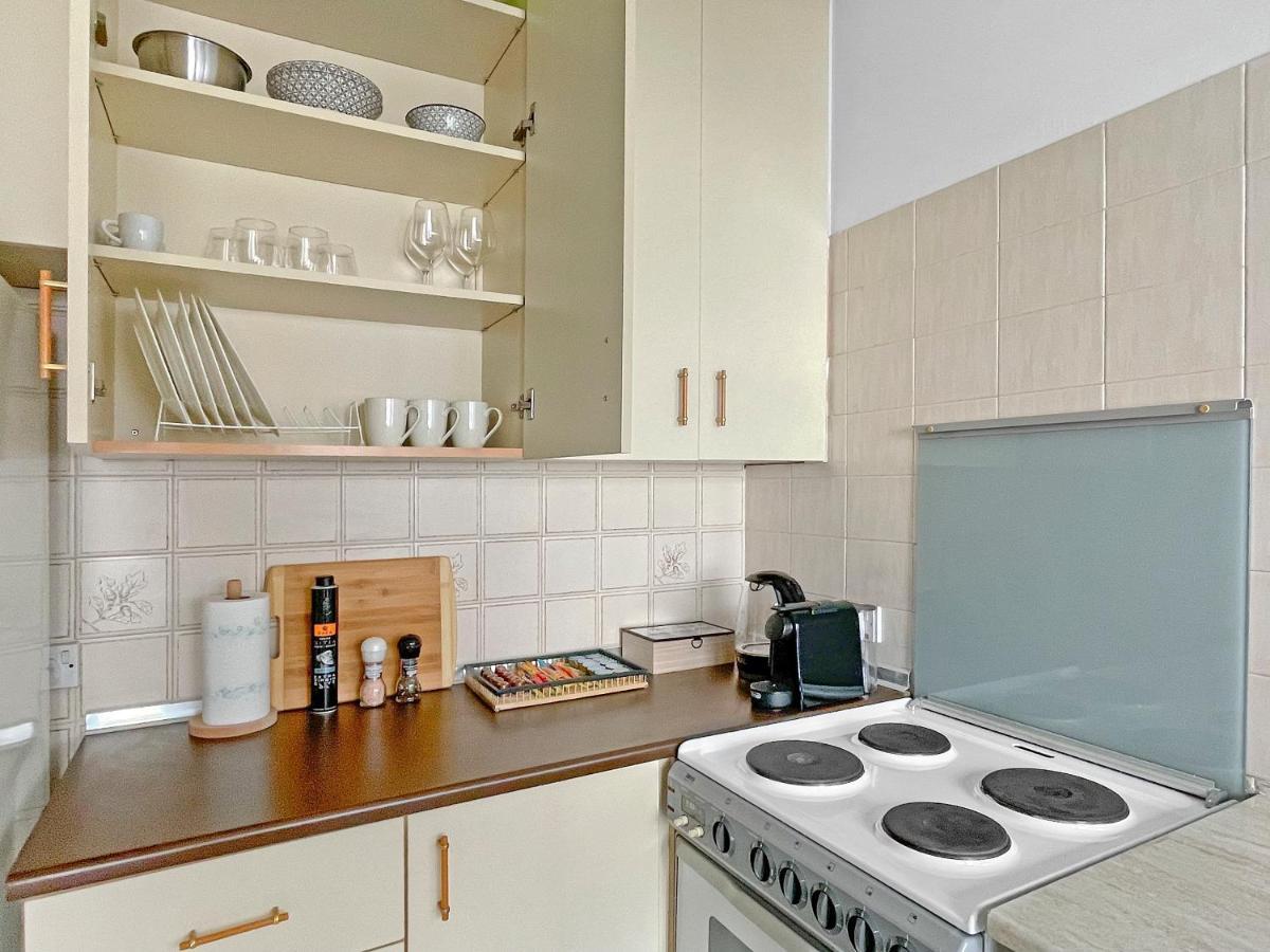 2Br Seafront Apt In City Center With Community Pool ลาร์นาคา ภายนอก รูปภาพ
